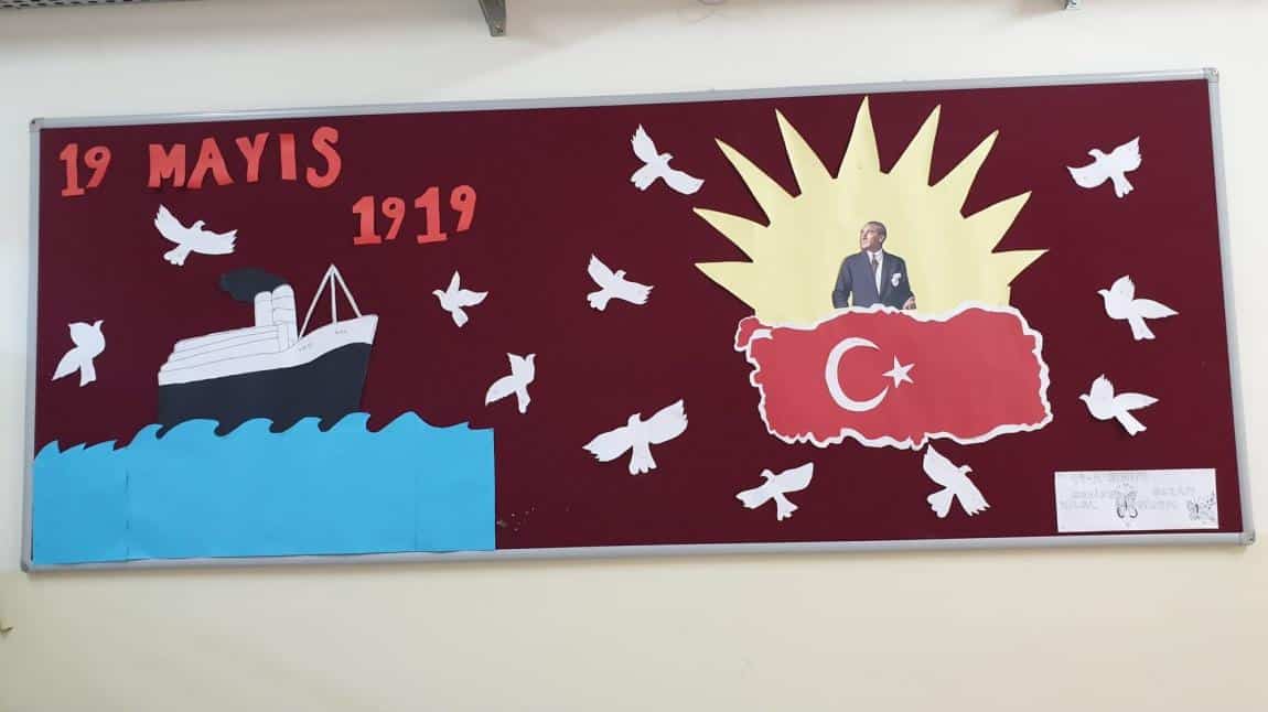 19 Mayıs Atatürk'ü Anma Gençlik ve Spor Bayramı Panosu Hazırlandı
